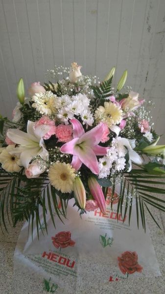Floristería Hedu arreglo con flores