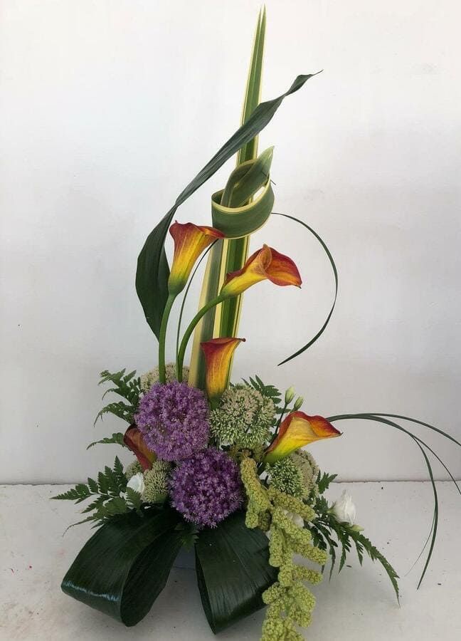 Floristería Hedu arreglo florar con calas