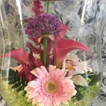 Floristería Hedu copa de vidrio con flores
